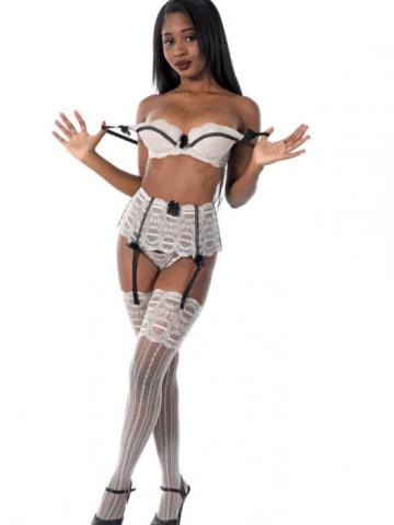 Моника Приват Реал фото 2